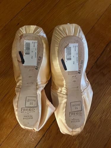 Freed pointe shoes - shoes, 4.5xx